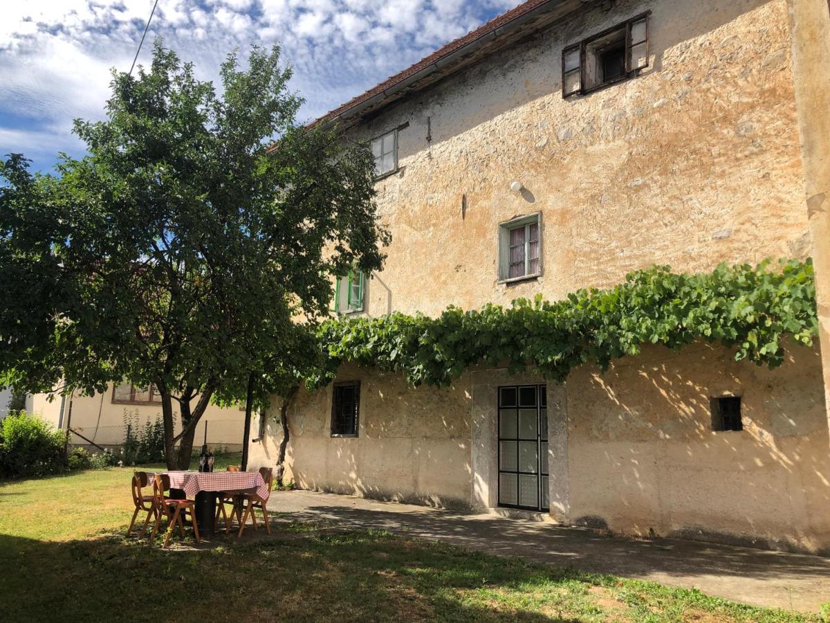 Villa Kuća Vecchia Otočac Exterior foto