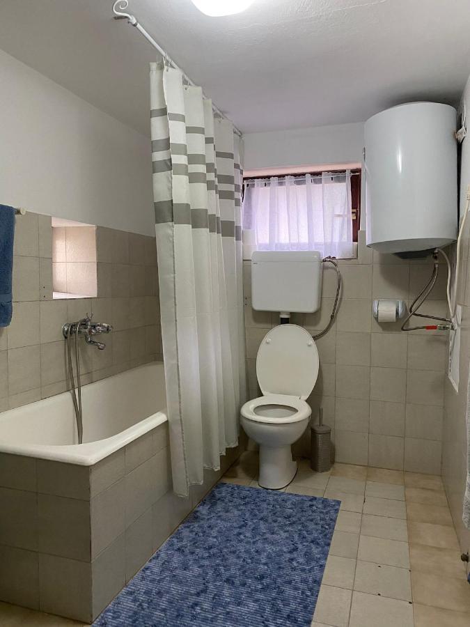 Villa Kuća Vecchia Otočac Exterior foto